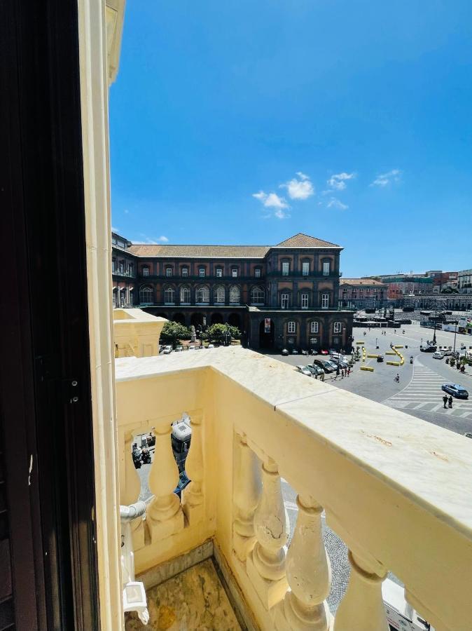 Appartamento Sul Teatro San Carlo Nápoles Exterior foto